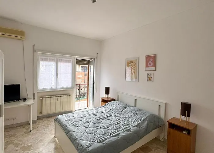 House Of Tribuni - Near Metro A Apartment Rom