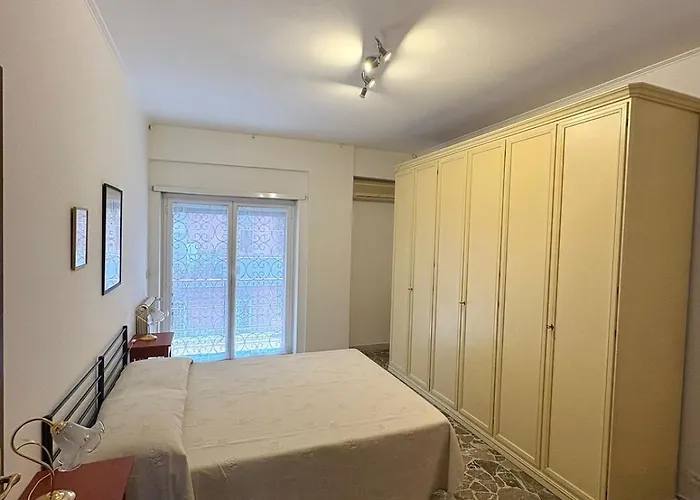 House Of Tribuni - Near Metro A Apartment *