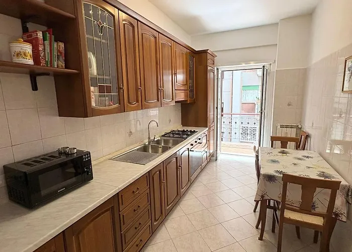 House Of Tribuni - Near Metro A Apartment Rom